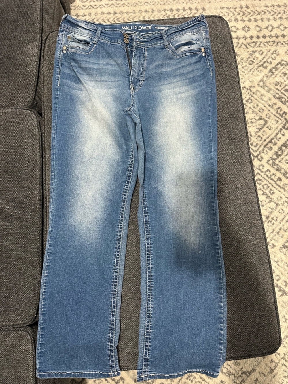 Wallflower Blue Faded Straight-Leg Jeans
